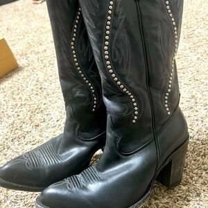 Miranda lamber cowgirl boot